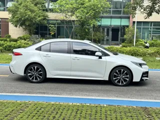 Toyota Levin 2021 купить из Китая, цена 1 474 000 ₽ — Suifenhe Auto