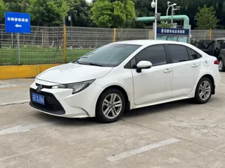 Toyota Levin 2021 купить из Китая, цена 1 212 000 ₽ — Suifenhe Auto