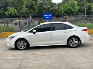 Toyota Levin 2021 купить из Китая, цена 1 212 000 ₽ — Suifenhe Auto