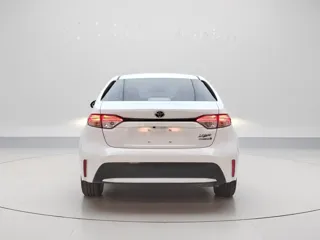 Toyota Levin 2022 купить из Китая, цена 1 883 000 ₽ — Suifenhe Auto