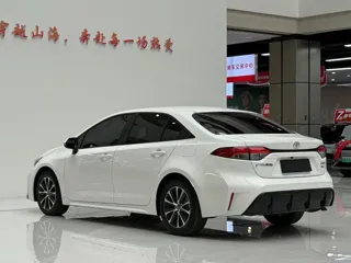 Toyota Levin 2026 купить из Китая, цена 1 960 000 ₽ — Suifenhe Auto