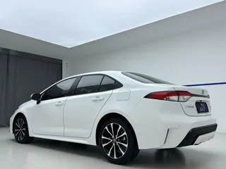 Toyota Levin 2022 купить из Китая, цена 1 642 000 ₽ — Suifenhe Auto