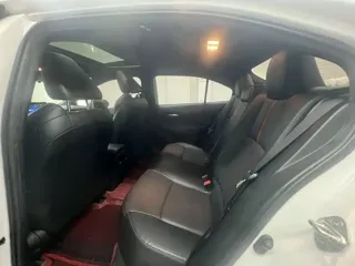 Toyota Levin 2022 купить из Китая, цена 1 291 000 ₽ — Suifenhe Auto