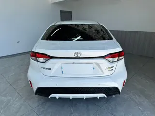 Toyota Levin 2023 купить из Китая, цена 1 694 000 ₽ — Suifenhe Auto