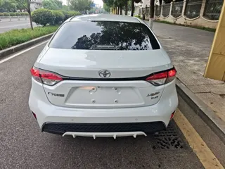 Toyota Levin 2021 купить из Китая, цена 1 419 000 ₽ — Suifenhe Auto