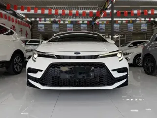 Toyota Levin 2023 купить из Китая, цена 1 873 000 ₽ — Suifenhe Auto