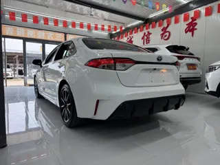 Toyota Levin 2023 купить из Китая, цена 1 873 000 ₽ — Suifenhe Auto
