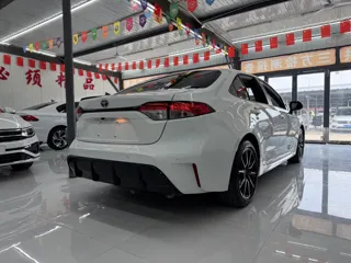 Toyota Levin 2023 купить из Китая, цена 1 873 000 ₽ — Suifenhe Auto