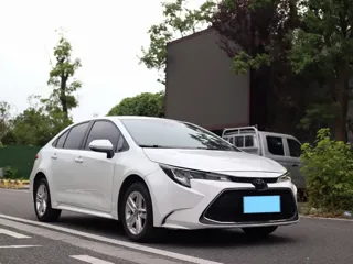 Toyota Levin 2021 купить из Китая, цена 1 165 000 ₽ — Suifenhe Auto