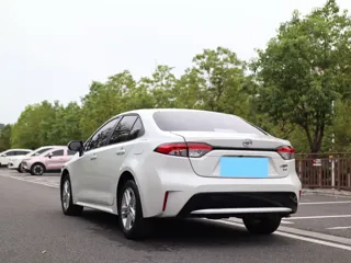 Toyota Levin 2021 купить из Китая, цена 1 165 000 ₽ — Suifenhe Auto