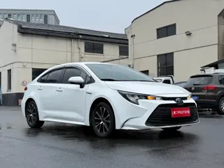 Toyota Levin 2023 купить из Китая, цена 1 382 000 ₽ — Suifenhe Auto