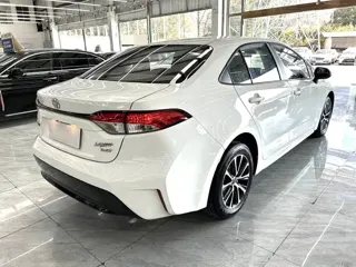 Toyota Levin 2024 купить из Китая, цена 1 929 000 ₽ — Suifenhe Auto