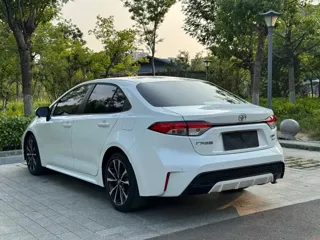 Toyota Levin 2022 купить из Китая, цена 1 773 000 ₽ — Suifenhe Auto