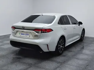 Toyota Levin 2024 купить из Китая, цена 1 892 000 ₽ — Suifenhe Auto
