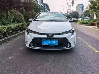 Toyota Levin 2019 купить из Китая, цена 1 289 000 ₽ — Suifenhe Auto