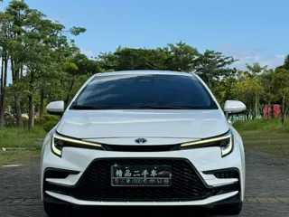 Toyota Levin 2024 купить из Китая, цена 1 827 000 ₽ — Suifenhe Auto