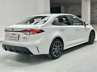 Toyota Levin 2023 купить из Китая, цена 1 974 000 ₽ — Suifenhe Auto