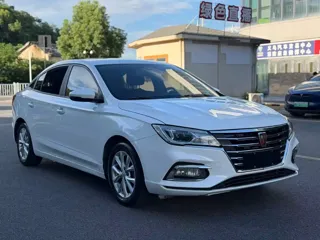 Roewe i5 2021 купить из Китая, цена 1 136 000 ₽ — Suifenhe Auto