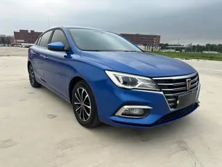 Roewe i5 2020 купить из Китая, цена 1 093 000 ₽ — Suifenhe Auto