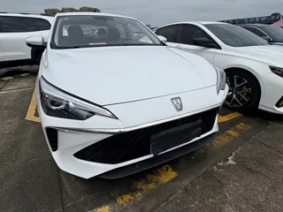 Roewe i5 2025 купить из Китая, цена 1 095 000 ₽ — Suifenhe Auto