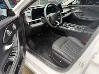 Chery Arrizo 8 2025 купить из Китая, цена 2 792 000 ₽ — Suifenhe Auto