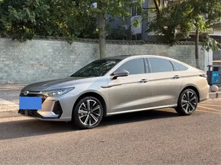 Chery Arrizo 8 2025 купить из Китая, цена 2 708 000 ₽ — Suifenhe Auto