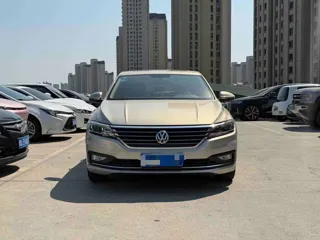 Volkswagen Lavida 2018 купить из Китая, цена 1 294 000 ₽ — Suifenhe Auto
