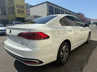 Volkswagen Bora 2022 купить из Китая, цена 1 360 000 ₽ — Suifenhe Auto