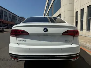 Volkswagen Bora 2022 купить из Китая, цена 1 360 000 ₽ — Suifenhe Auto