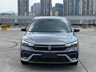 Roewe i5 2023 купить из Китая, цена 1 033 000 ₽ — Suifenhe Auto