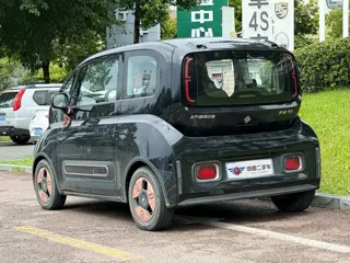Baojun KiWi EV 2023 купить из Китая, цена 1 036 000 ₽ — Suifenhe Auto