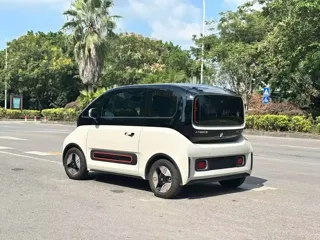 Baojun KiWi EV 2022 купить из Китая, цена 1 065 000 ₽ — Suifenhe Auto