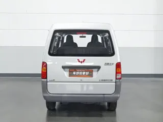 Wuling Sunshine 2020 купить из Китая, цена 992 000 ₽ — Suifenhe Auto