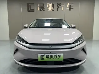 BYD Qin 2025 купить из Китая, цена 3 205 000 ₽ — Suifenhe Auto