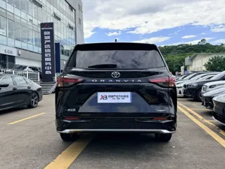 Toyota Granvia 2024 купить из Китая, цена 6 763 000 ₽ — Suifenhe Auto