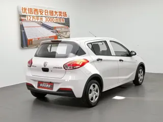 Baojun 310 2021 купить из Китая, цена 874 000 ₽ — Suifenhe Auto