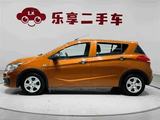 Baojun 310 2020 купить из Китая, цена 950 000 ₽ — Suifenhe Auto