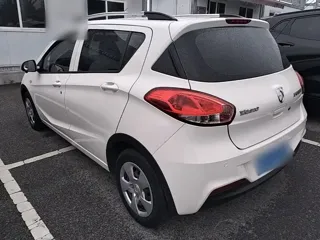 Baojun 310 2020 купить из Китая, цена 918 000 ₽ — Suifenhe Auto