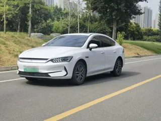BYD Qin PLUS 2024 купить из Китая, цена 1 973 000 ₽ — Suifenhe Auto