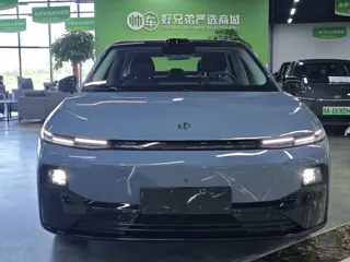 Leapmotor B01 2025 купить из Китая, цена 3 023 000 ₽ — Suifenhe Auto