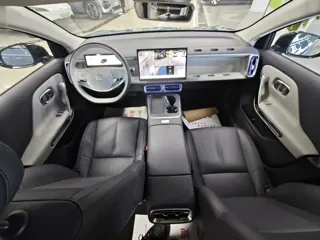 Leapmotor B01 2025 купить из Китая, цена 3 023 000 ₽ — Suifenhe Auto