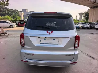 Wuling Hongguang 2018 купить из Китая, цена 1 051 000 ₽ — Suifenhe Auto