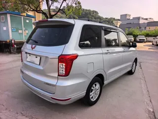 Wuling Hongguang 2018 купить из Китая, цена 1 051 000 ₽ — Suifenhe Auto
