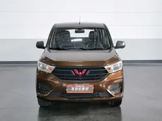 Wuling Hongguang 2020 купить из Китая, цена 1 131 000 ₽ — Suifenhe Auto