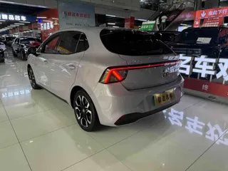 MG MG4 2025 купить из Китая, цена 1 710 000 ₽ — Suifenhe Auto