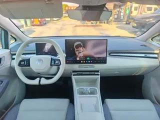 MG MG4 2026 купить из Китая, цена 1 656 000 ₽ — Suifenhe Auto