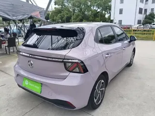 MG MG4 2025 купить из Китая, цена 1 646 000 ₽ — Suifenhe Auto
