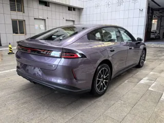 Changan Qiyuan A06 2026 купить из Китая, цена 2 155 000 ₽ — Suifenhe Auto
