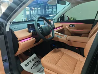 Leapmotor C16 2025 купить из Китая, цена 4 167 000 ₽ — Suifenhe Auto