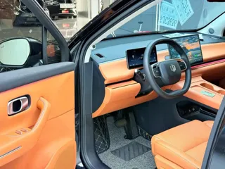 Leapmotor C16 2025 купить из Китая, цена 4 285 000 ₽ — Suifenhe Auto